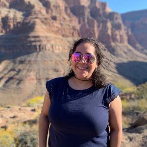 Meet your Posher, Loren